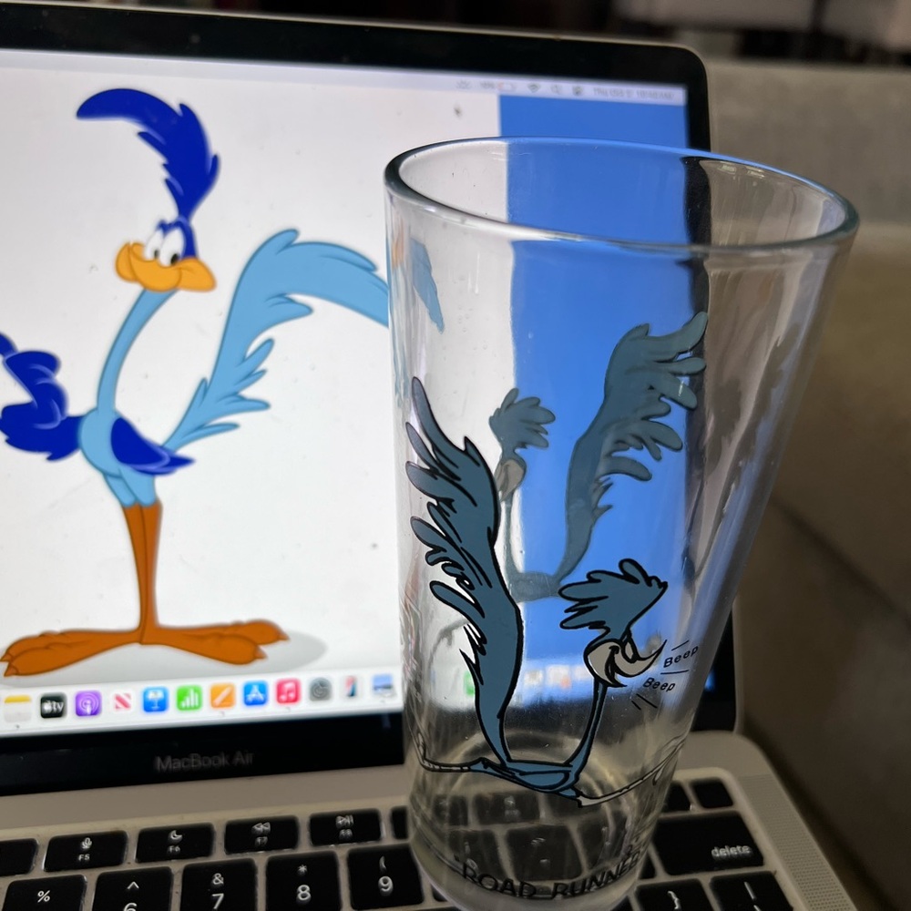 Looney Tunes Road Runner Glass - Blue